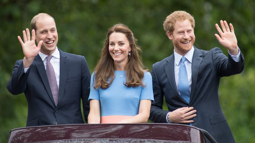 Prinz William, Herzogin Kate und Prinz Harry im Juni 2016