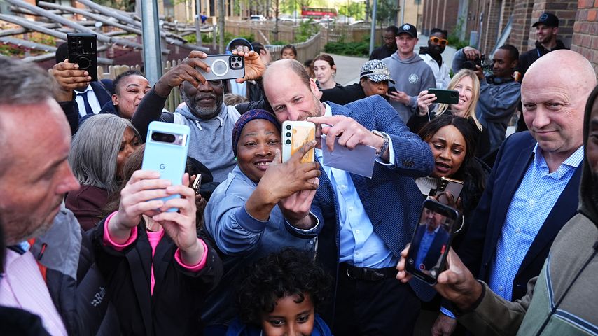Prinz William posiert für Selfies, April 2025