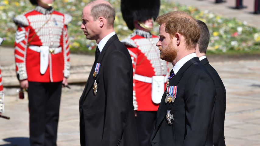 Prinz William und Harry in Prinz Philips Trauerzug