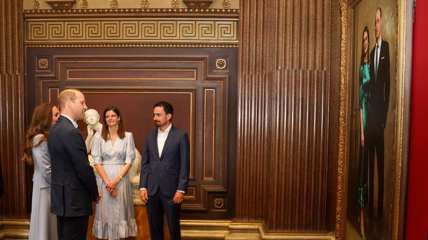 Prinz William und Herzogin Kate bei der Enthüllung ihres Porträts