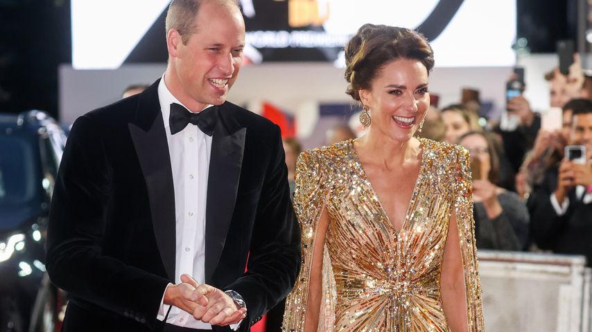 So schön strahlt Herzogin Kate bei der "James Bond"-Premiere