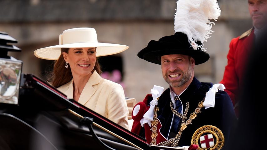 Bei der Garter Zeremonie in Windsor: Prinz William und Kate, Prinzessin von Wales, nach dem Gottesdienst