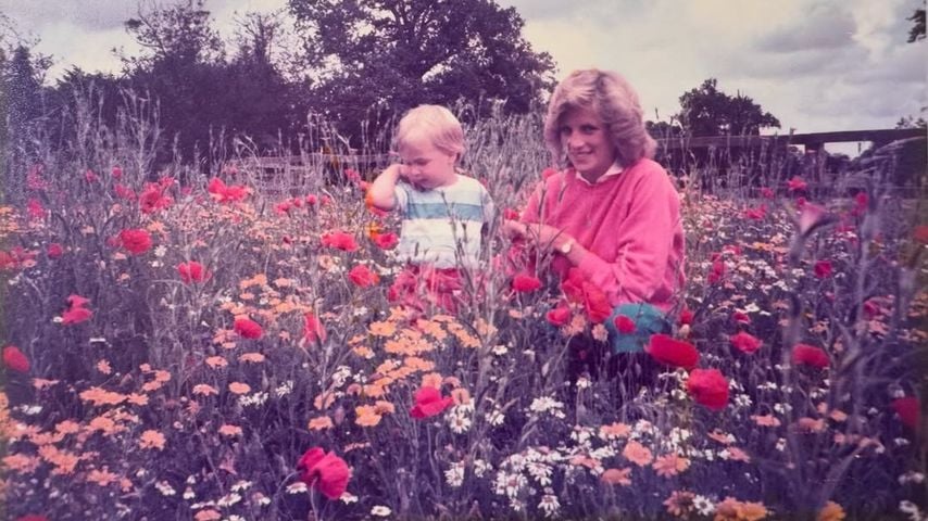 Prinz William teilt bisher unveröffentlichtes Foto mit Diana