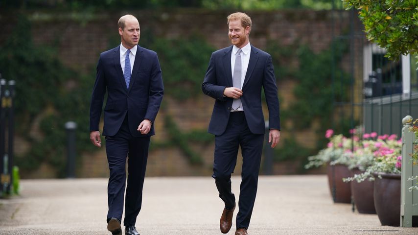 Von wegen Streit: So ausgelassen wirkten Harry und William