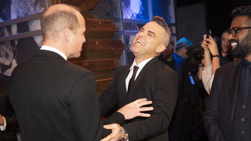 Dicke Kumpels? Hier witzeln Prinz William & Robbie Williams