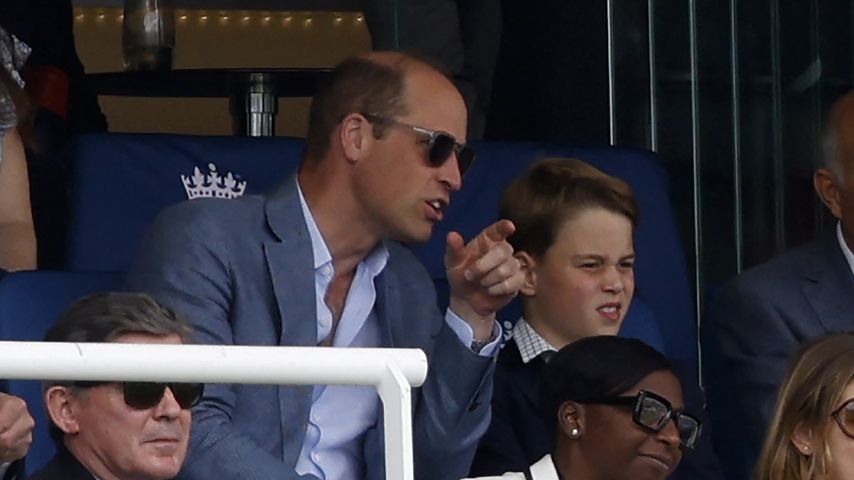 Papa-Sohn-Zeit: Prinz William mit George bei Fußballspiel