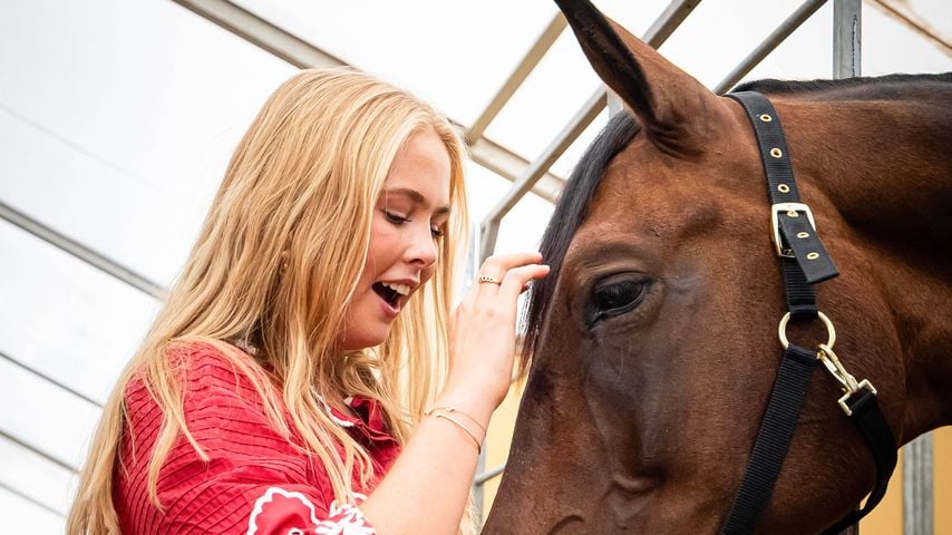 Prinzessin Amalia in Aachen: "Vollkommen verliebt" in Pferde