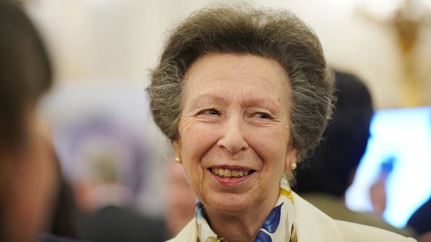 Überraschung: Prinzessin Anne ohne Schuhe bei Charity-Event