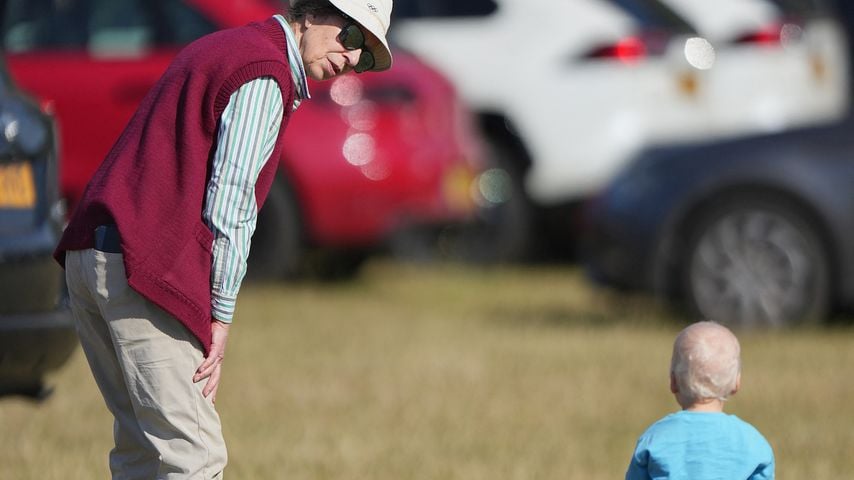 Prinzessin Anne mit ihrem Enkel Lucas, August 2022