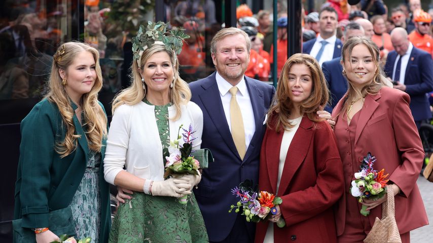 Catharina-Amalia, Königin Máxima, König Willem-Alexander, Alexia und Ariane der Niederlande