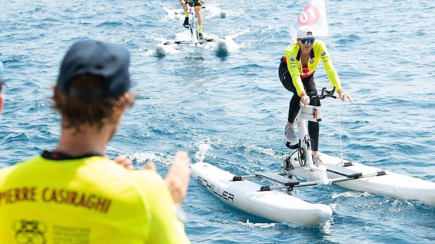 Pierre Casiraghi (l.) und Prinzessin Charlène bei der Riviera Waterbike Challenge in Monaco