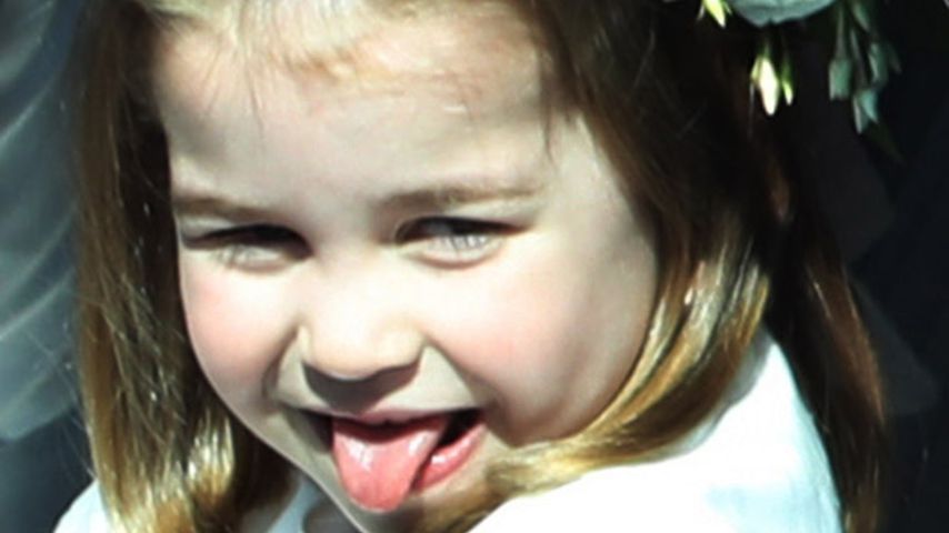 Schon wieder: Prinzessin Charlotte streckt frech Zunge raus