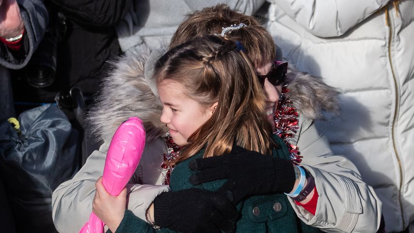 Prinzessin Charlotte und ein Royal-Fan im Dezember 2019