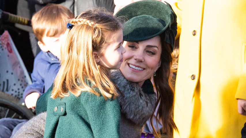 Prinzessin Charlotte und Herzogin Kate am ersten Weihnachtsfeiertag in Sandringham, Norfolk