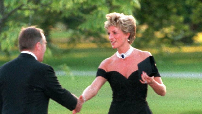 Prinzessin Dianas berühmtes "Rache"-Kleid wird versteigert