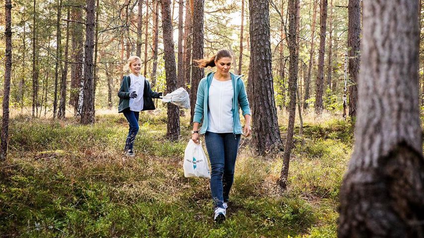 World Cleanup Day: Estelle und Victoria räumen Stockholm auf