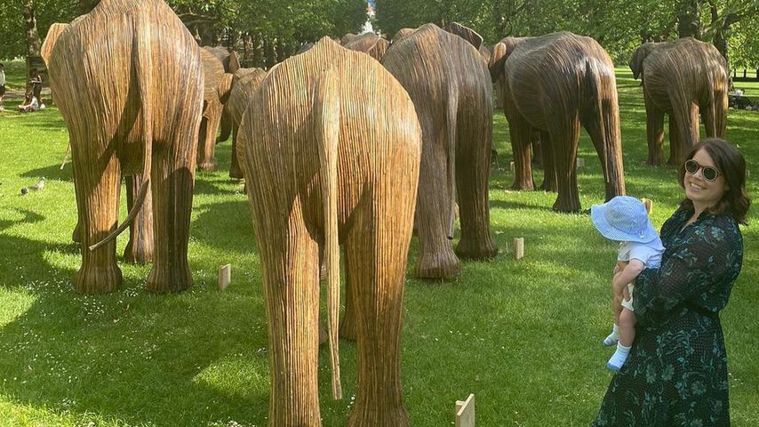 Prinzessin Eugenie und ihr Sohn im Park