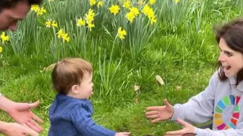 Prinzessin Eugenie und ihr Sohn August im April 2022