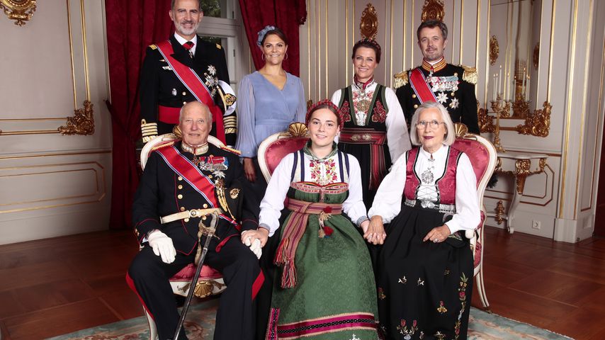 Prinzessin Victoria mit ihrem Patenkind Prinzessin Ingrid Alexandra und andere Royals