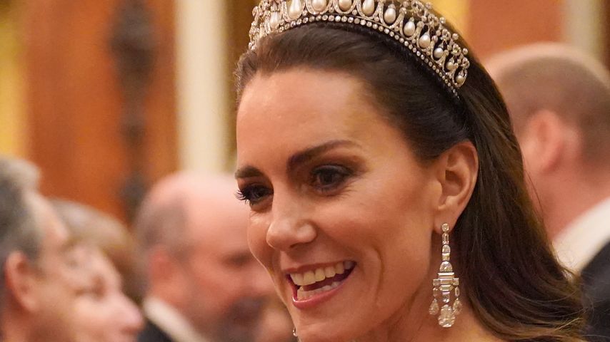Prinzessin Kate beweist während Skandal-News ihr Potenzial!