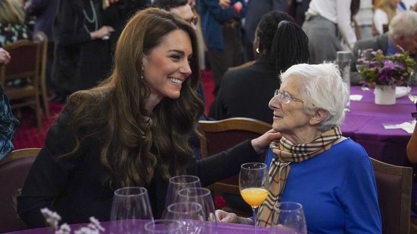 Prinzessin Kate mit der Holocaust-Überlebenden Yvonne Bernstein