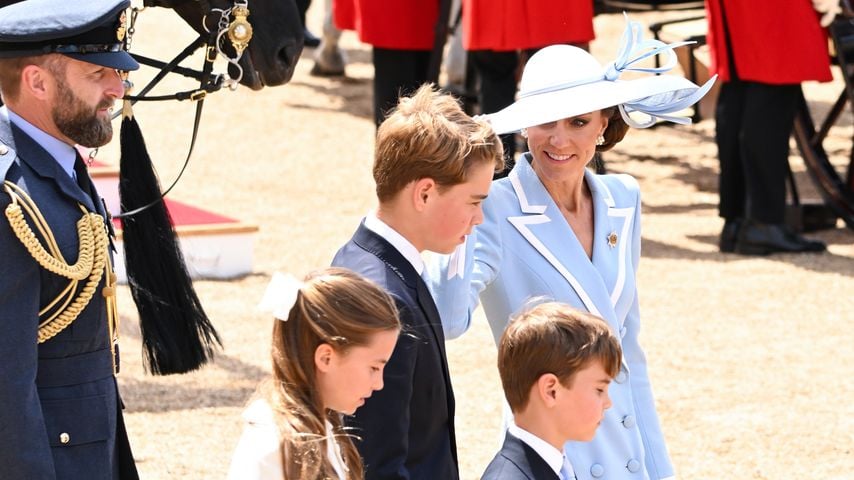 Prinzessin Kate mit Prinzessin Charlotte, Prinz George und Prinz Louis bei Trooping the Colour 2026 in London