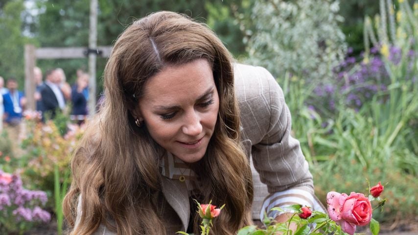 Fans begeistert: Prinzessin Kate verzichtet auf Handschuhe