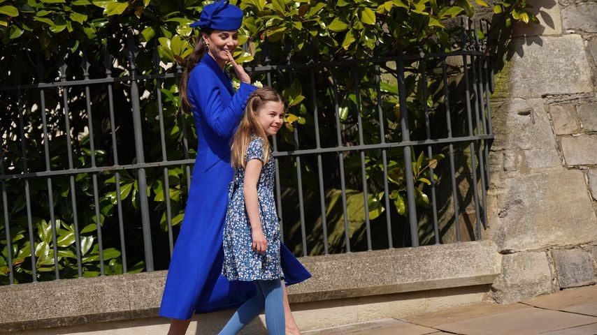 Stolze Mama: Prinzessin Kate besucht Charlottes Aufführung
