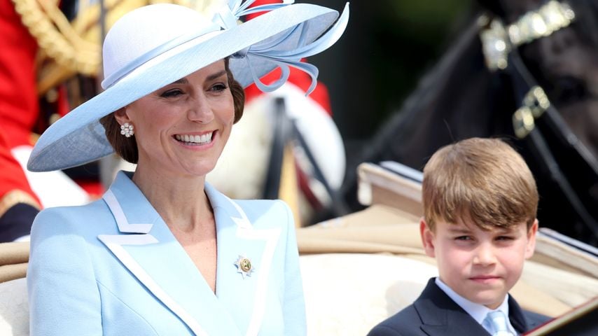 Trooping the Colour: Erste Bilder von Kate und den Kindern