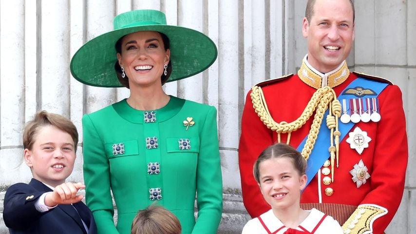 Prinzessin Kate und Prinz William mit ihren Kinder George, Louis und Charlotte