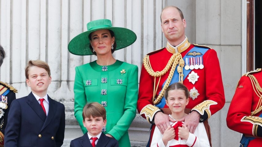 Prinzessin Kate und Prinz William mit ihren Kindern George, Louis, Charlotte