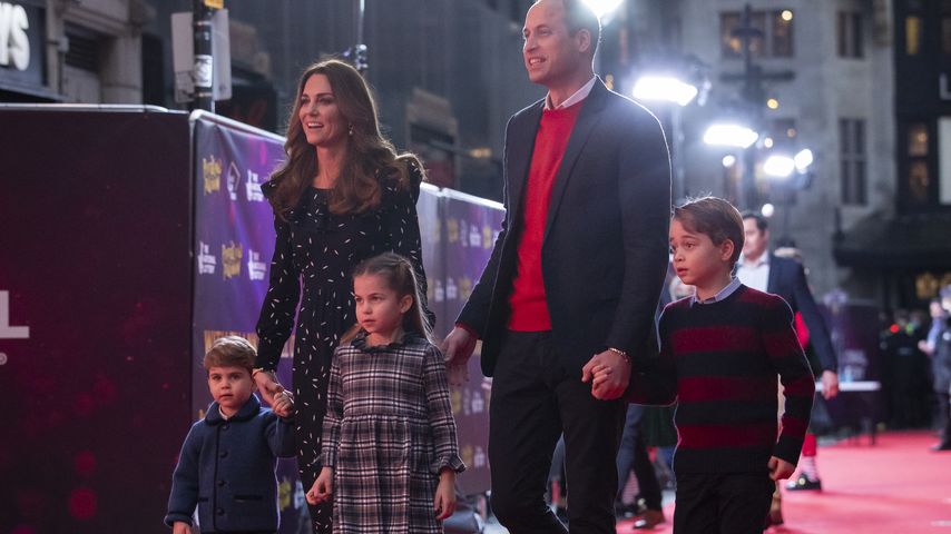 Prinzessin Kate und Prinz William mit ihren Kindern Louis, Charlotte und George