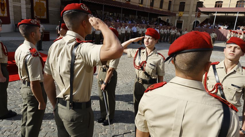 Prinzessin Leonor von Spanien bei der Säbelzeremonie auf der Militärakademie