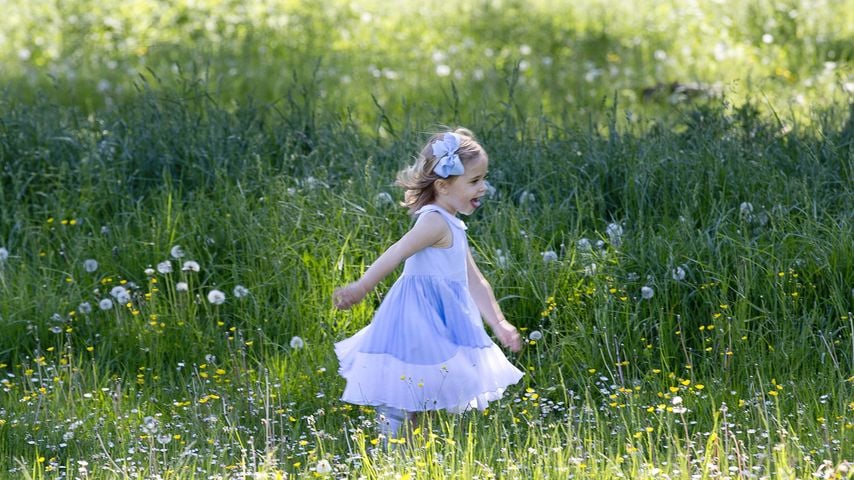 Süßer Schlingel: Schweden-Prinzessin Leonore wird heute 2!