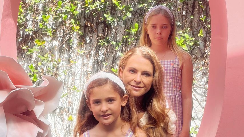 Prinzessin Madeleine posiert zu Ostern mit ihren Töchtern!