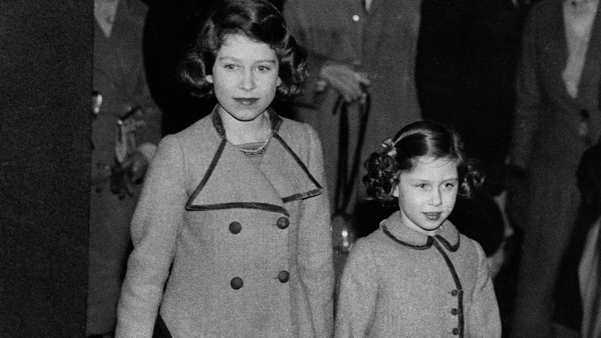 Queen Elizabeth II. und Prinzessin Margaret, 1937
