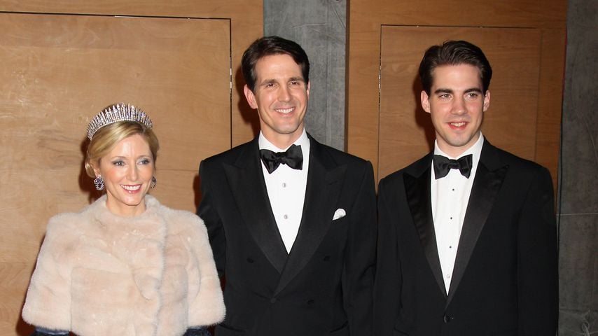 Prinzessin Marie-Chantal, Prinz Pavlos und Prinz Philippos von Griechenland im Jahr 2012