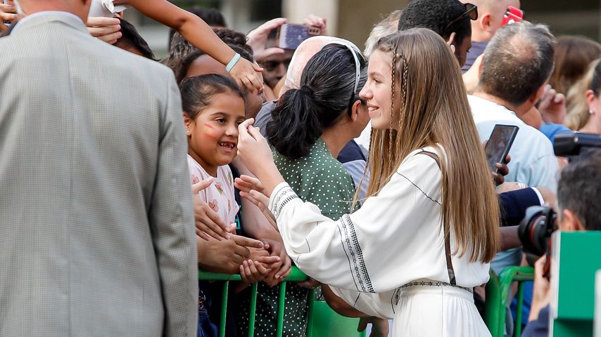 Prinzessin Sofia begrüßt die Fans vor dem Museum, 2022