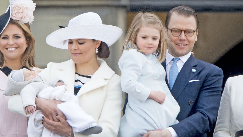 Große Ehre: Eine Deutsche tauft Prinz Oscar von Schweden!