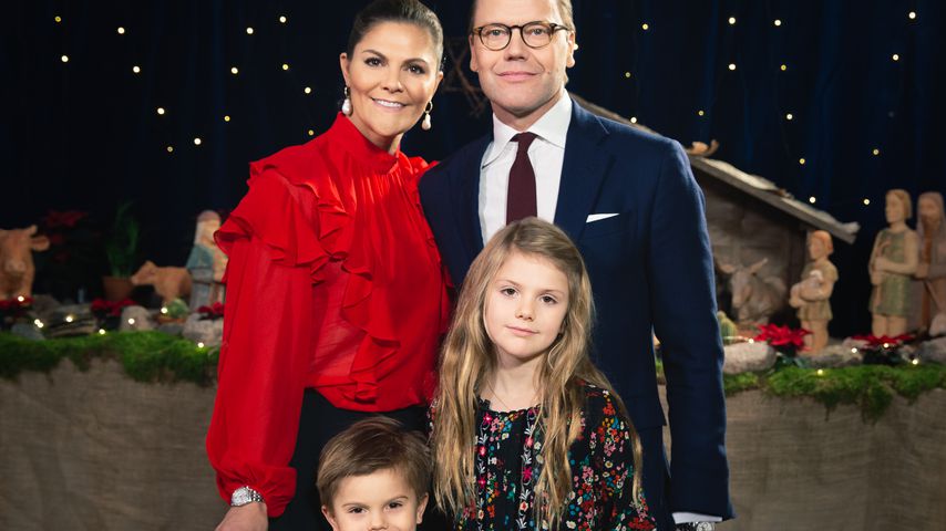 Prinzessin Victoria und Prinz Daniel, Prinzessin Estelle und Prinz Oscar beim Weihnachtsgruß, 2019