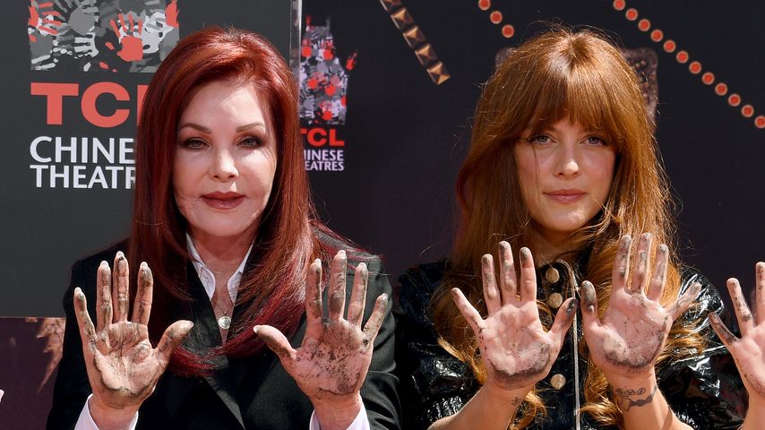 Priscilla Presley mit ihrer Enkeltochter Riley Keough