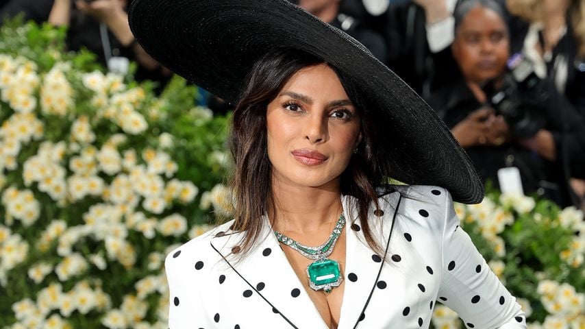 Priyanka Chopra bei der Met Gala 2025 im Metropolitan Museum of Art in New York