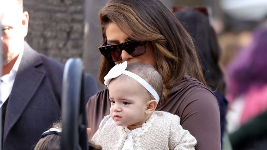Premiere: Nick Jonas und Priyanka mit Baby Malti auf Event!