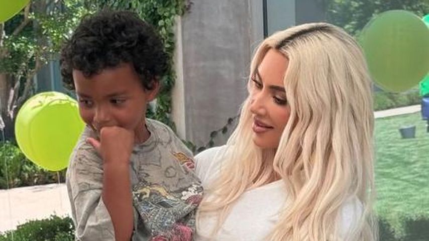 Psalm West mit seiner Mama Kim Kardashian, im Mai 2024
