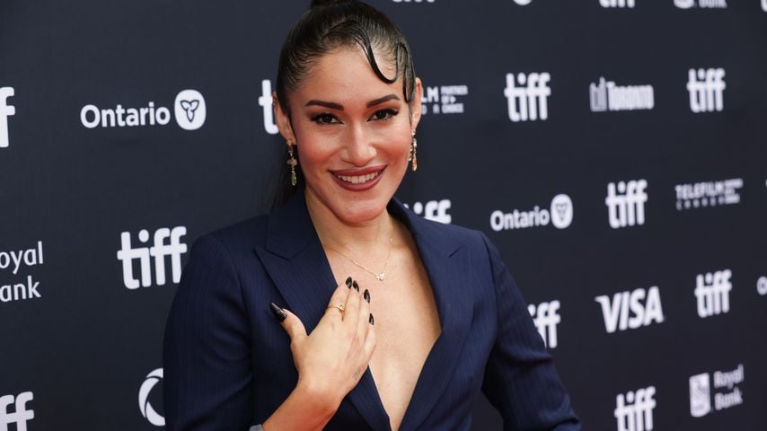 Q'orianka Kilcher auf der Premiere von "The Life of Chuck" im September 2024