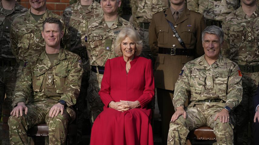 Nicht Andrew: Queen Consort Camilla bei den Grenadier Guards