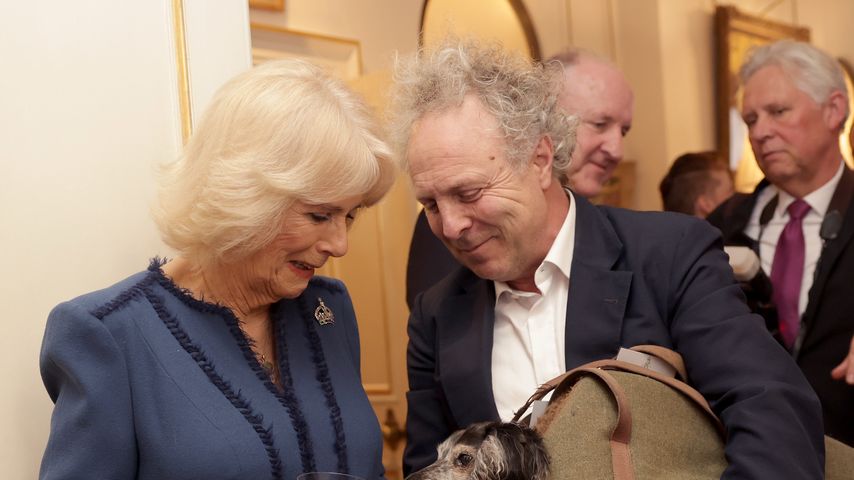 Queen Consort Camilla und Charlie Mackesy