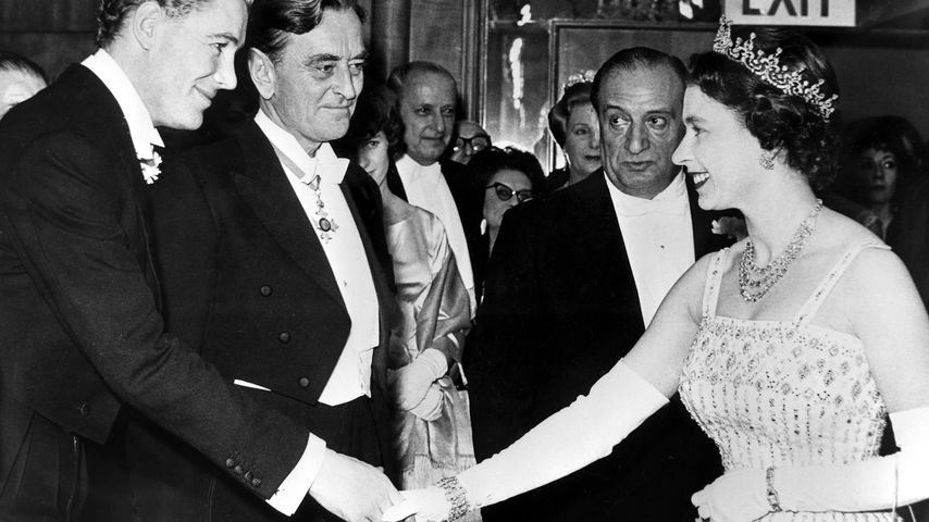 Queen Elizabeth II. 1962 bei der Premiere von "Lawrence von Arabien"