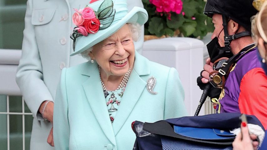 Nun also doch: Die Queen ist beim Royal Ascot eingetroffen