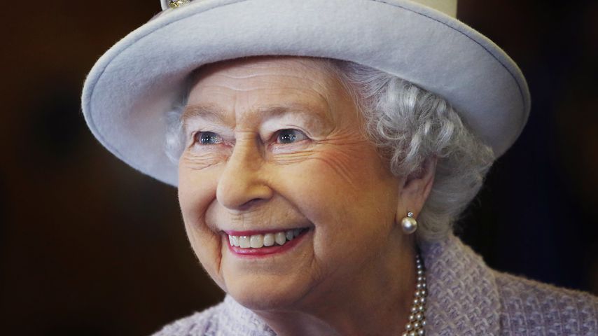 Xmas-Fan? Queen lässt Weihnachts-Deko bis Februar hängen